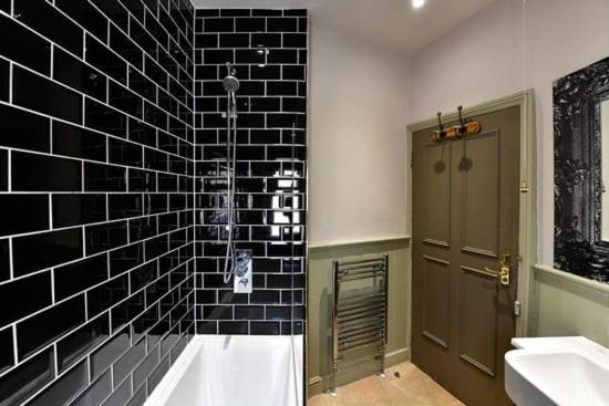 Quirky 4 Bedroom Apartment With Terrace Cardiff Eksteriør billede